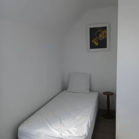 Дом отдыха Sarthe France *